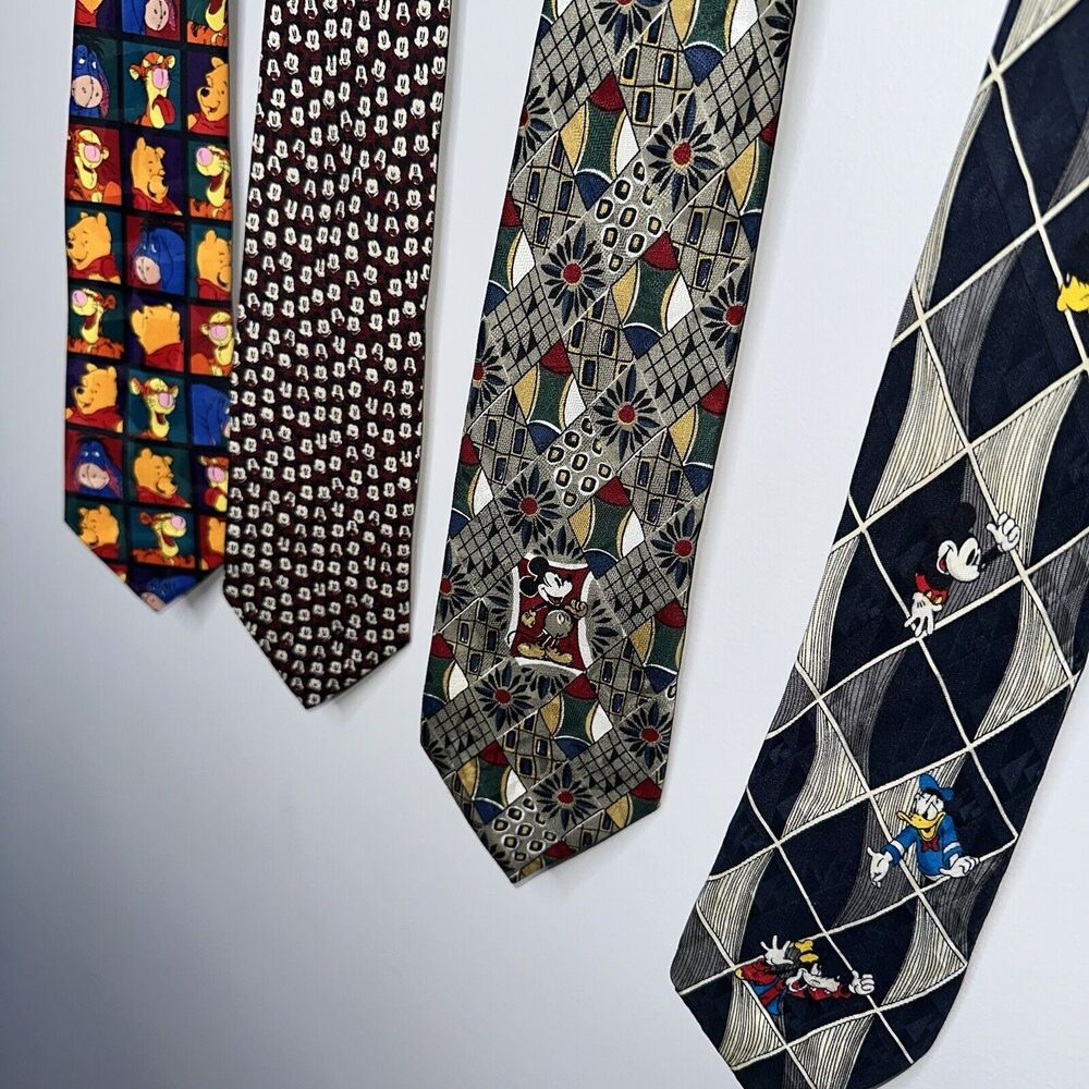 Vintage Log Of 3 Disney Neck Ties Mickey Mouse Pooh Donald Duck Goofy - Picture 3 of 4